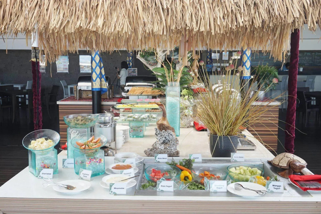 J4 Hotels Legian