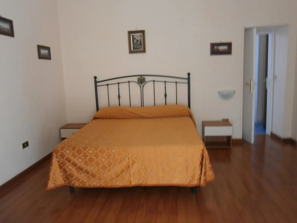 Come DIncanto A Napoli