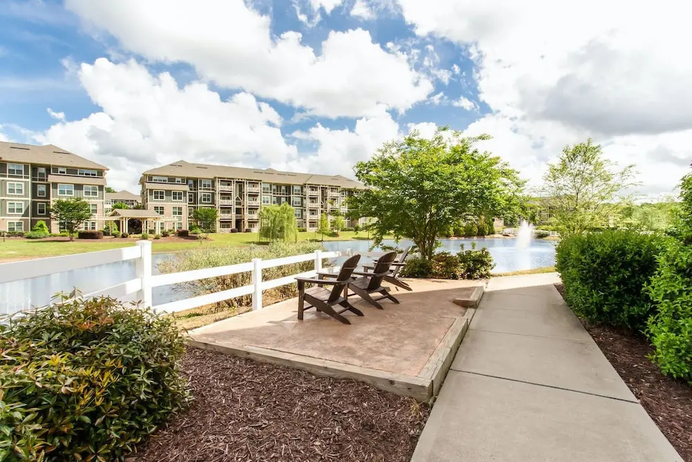 Kasa Charlotte Mallard Creek Apartments