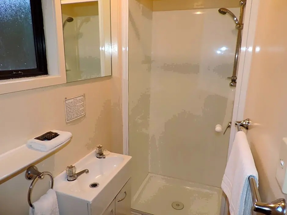 Waiheke Island Punga Lodge