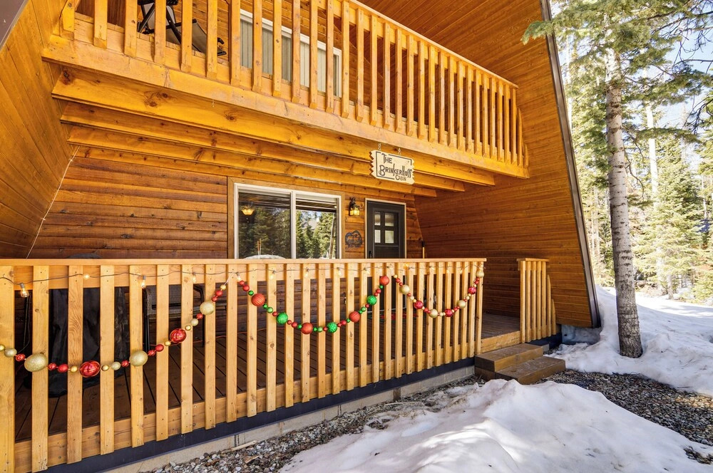 Nature Lovers Retreat! Family Duck Creek Cabin
