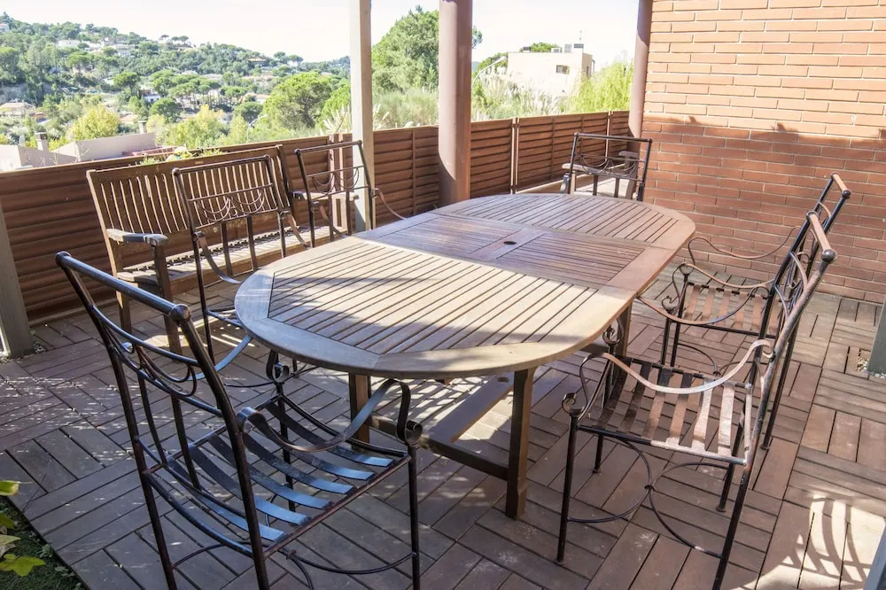 Villa Lola