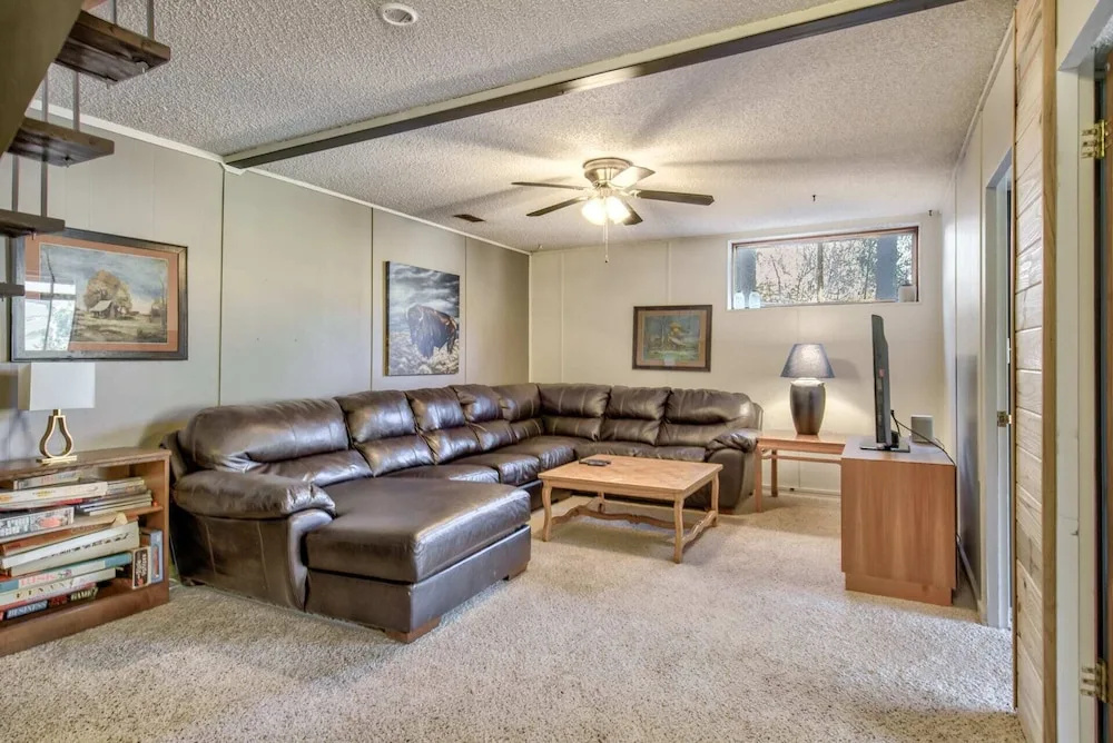 4BR Cabin With Fireplacemountain Viewsdog-friendly