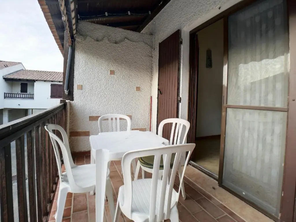 Appartement Saintes-Maries-de-la-Mer, 2 pièces, 4 personnes - FR-1-475-79