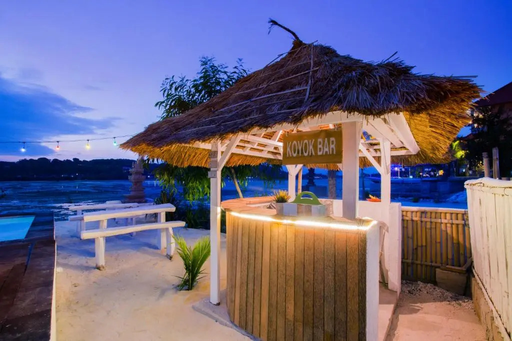 The Waterfront Beach House
