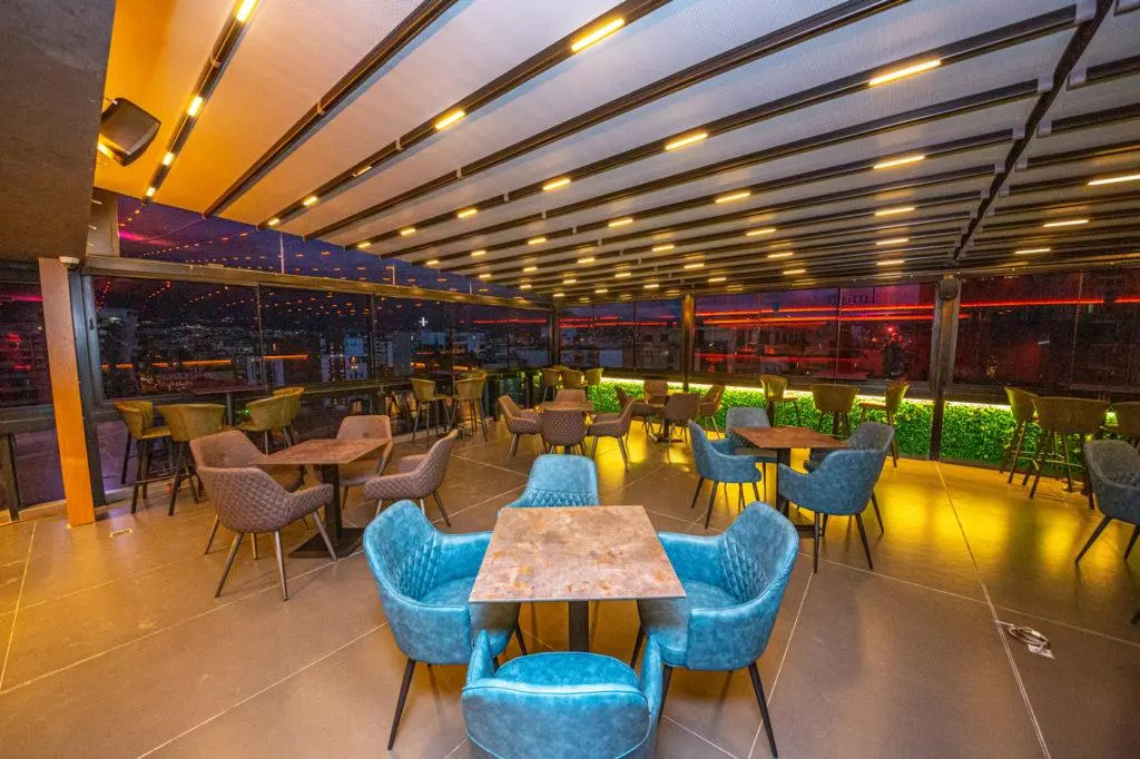 Black Diamond Hotel