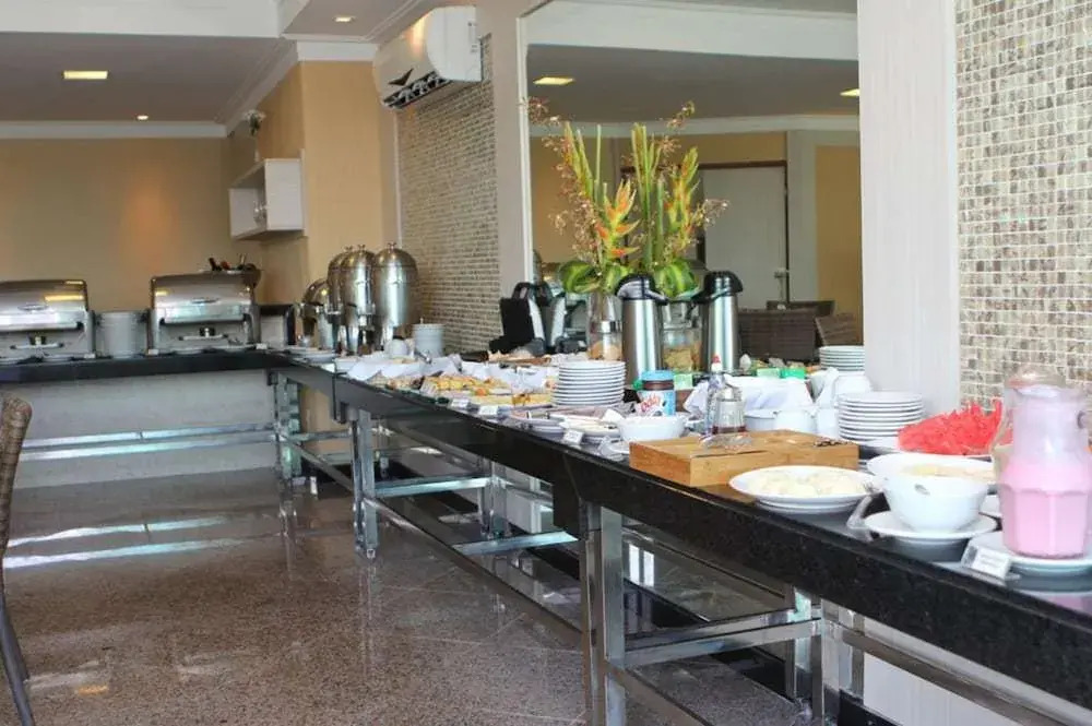 Calhau Praia Hotel