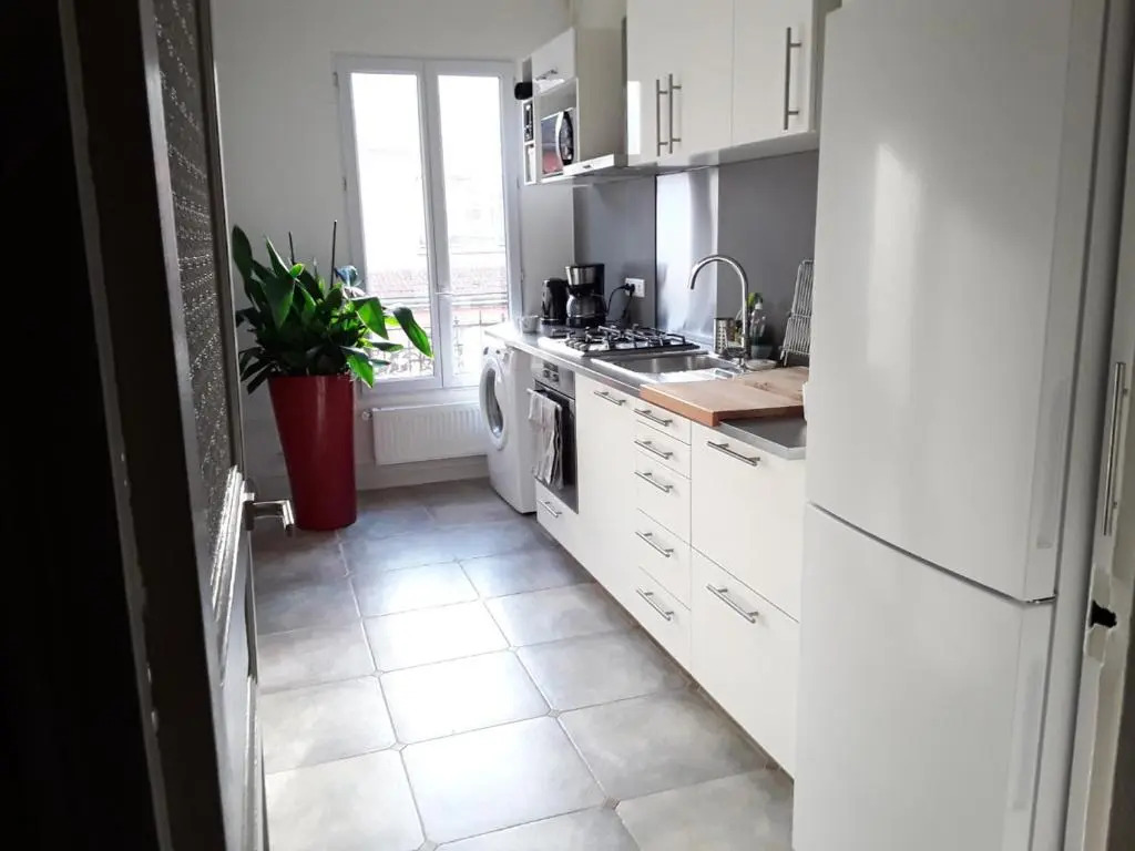 Apartment with Car Park - Bastille Neighborhood