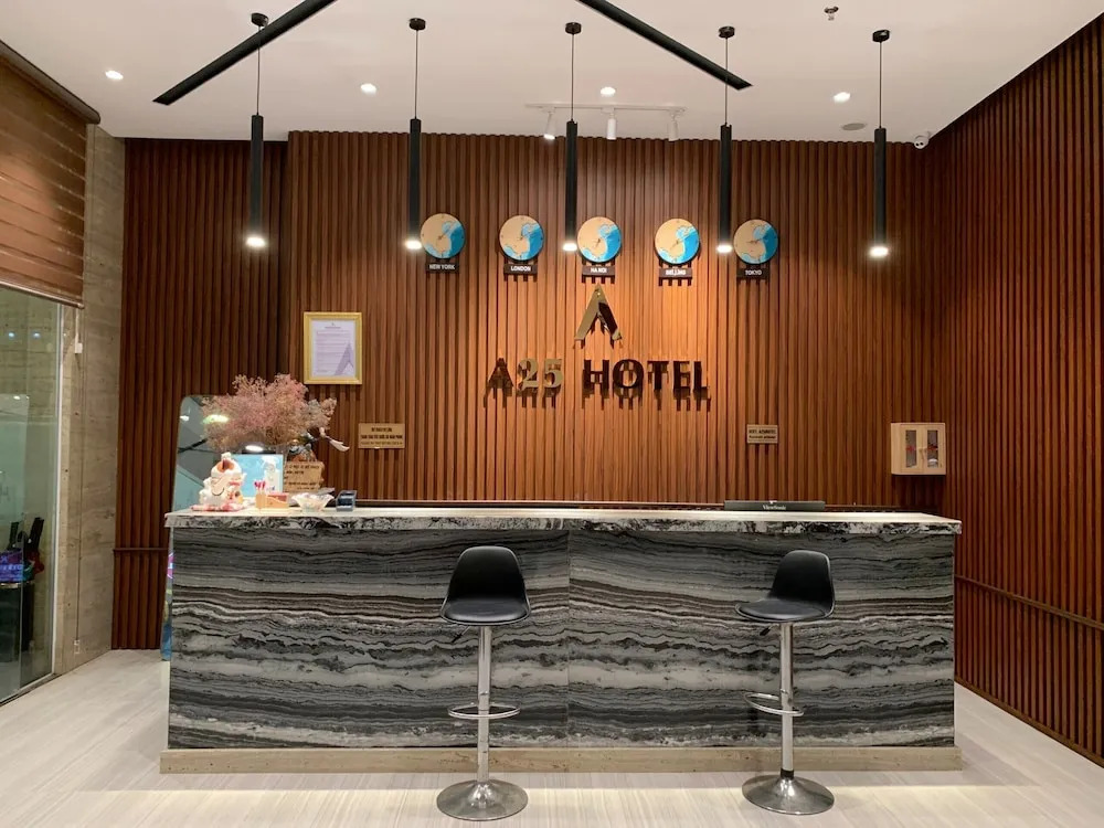 Celine Express - Q Dalat Hotel