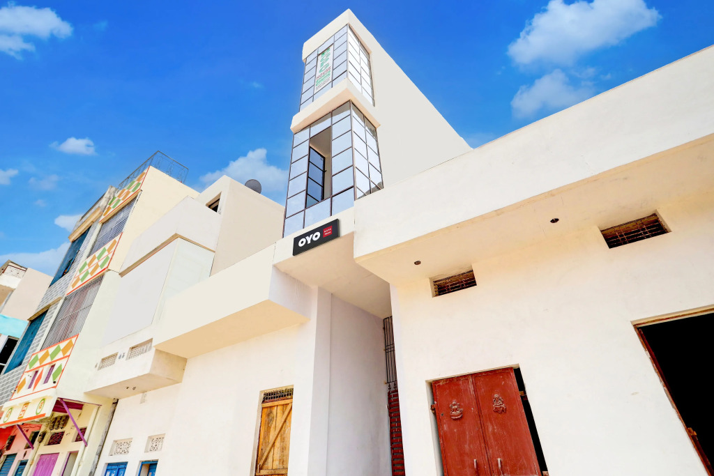 Super Hotel O BGPG House