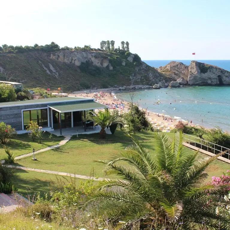 Palm Beach Şile Villa Hotels