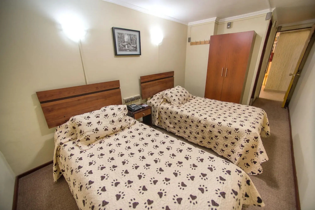 Hotel Sahara Inn