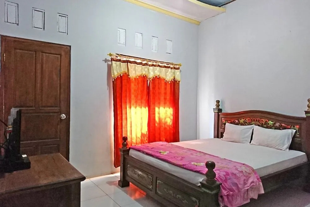 Puri Karimunjawa RedPartner