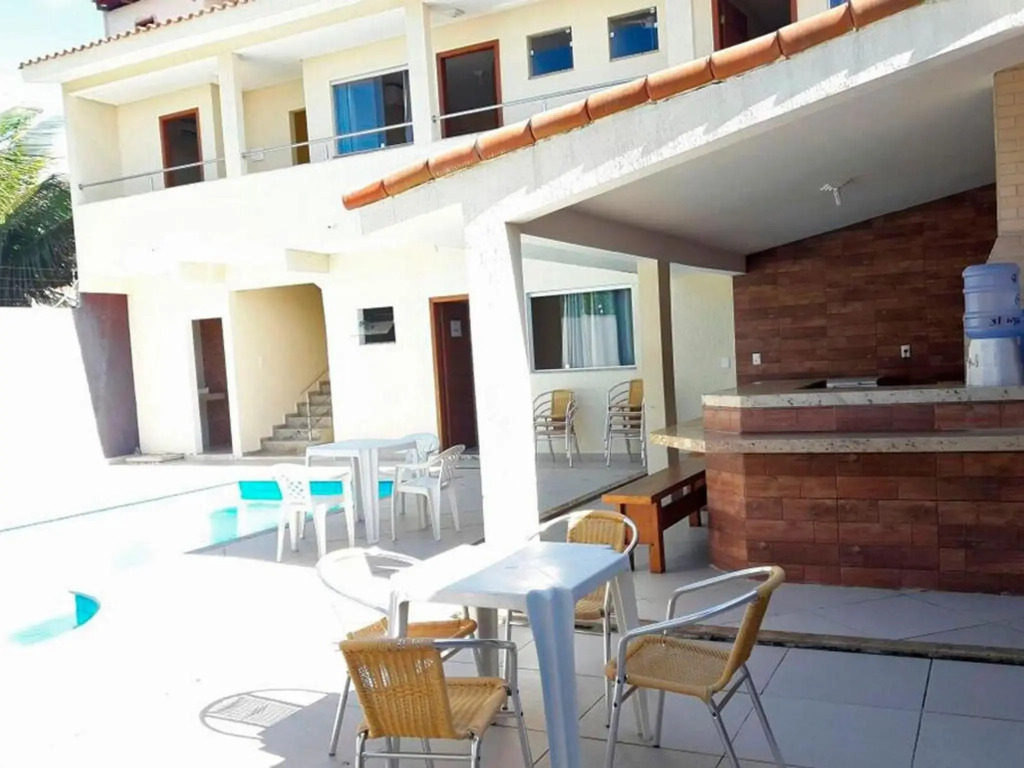 Casa Paraná com 8 quartos acomoda até 40 pessoas