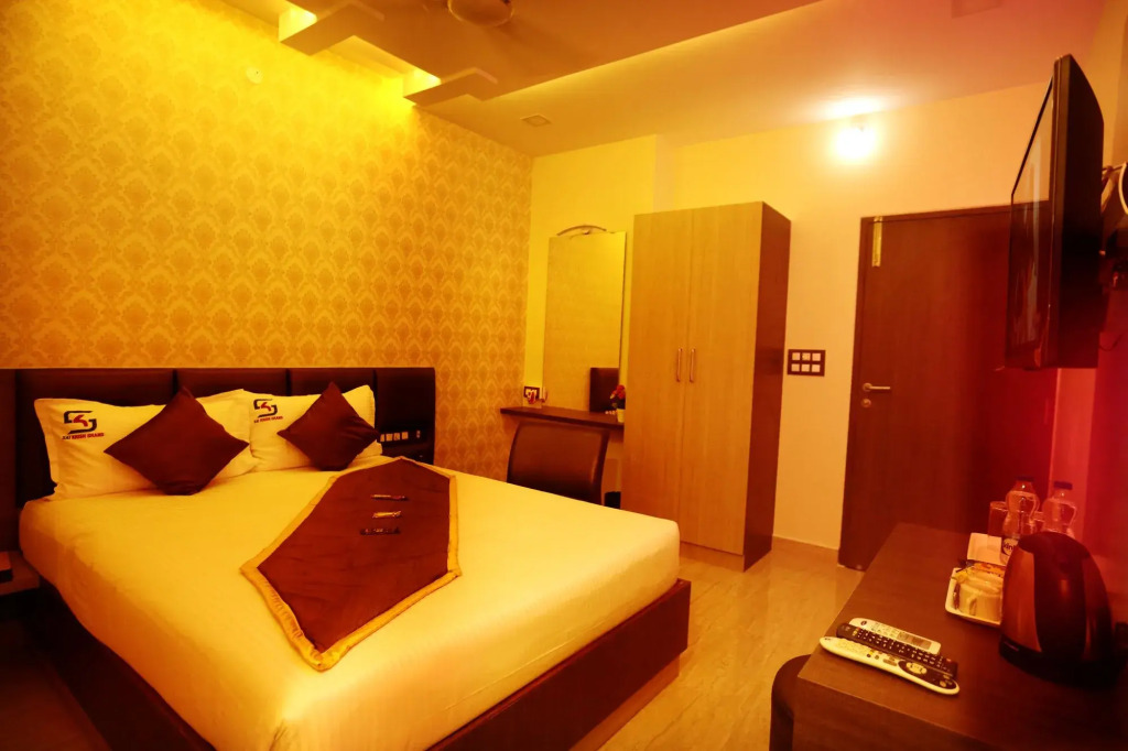 Hotel Sai Krish Grand