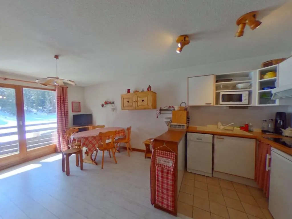 Appartement La Tania, 3 pièces, 7 personnes - FR-1-513-38
