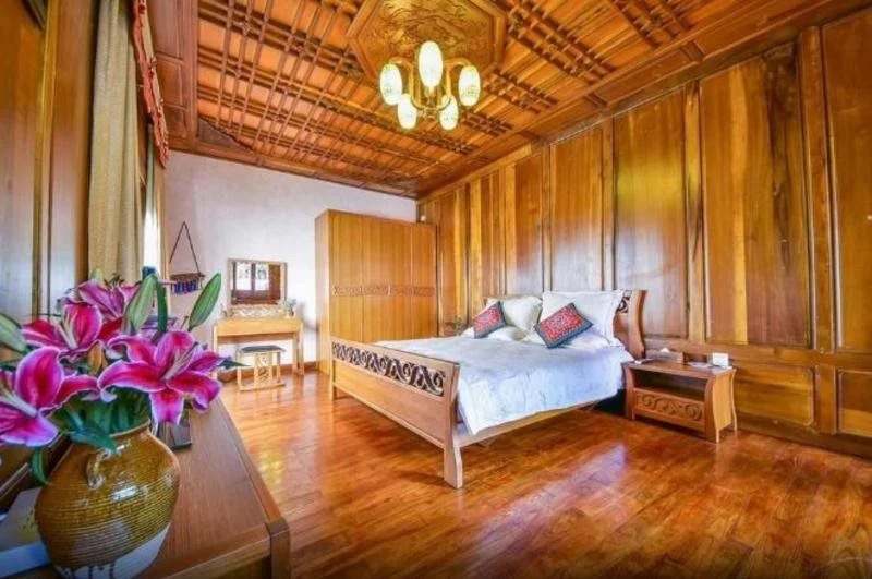 Dali Palace Hotel