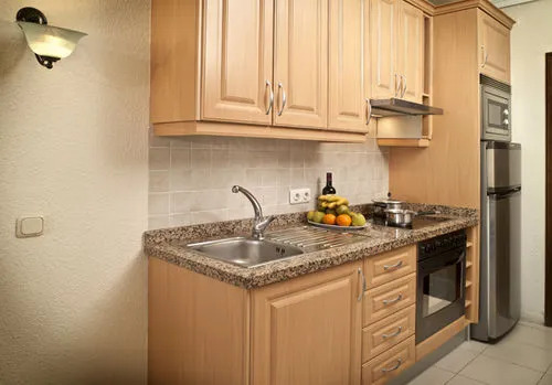 Paradise Court Suites