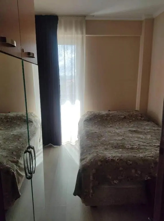 Hotel Mgzavrebi 5
