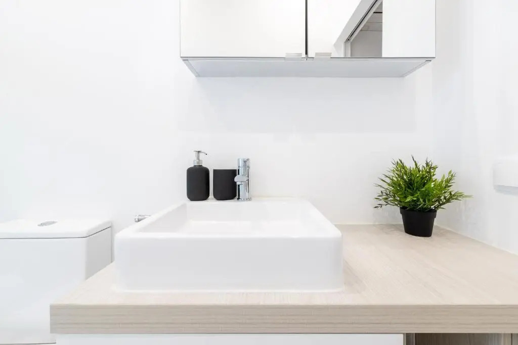 Equador Apartments by Olala Homes