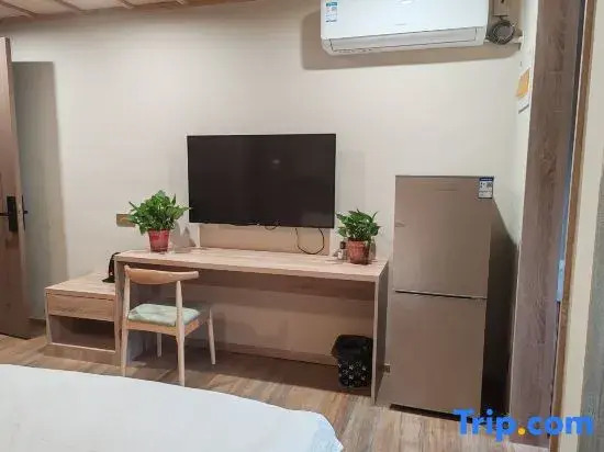 Shangqiu Youranju · Qingshe Homestay (Wanda Plaza Sports Center)