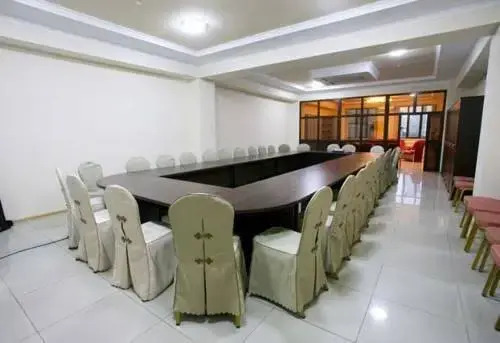 Hotel Ekipage Hotel