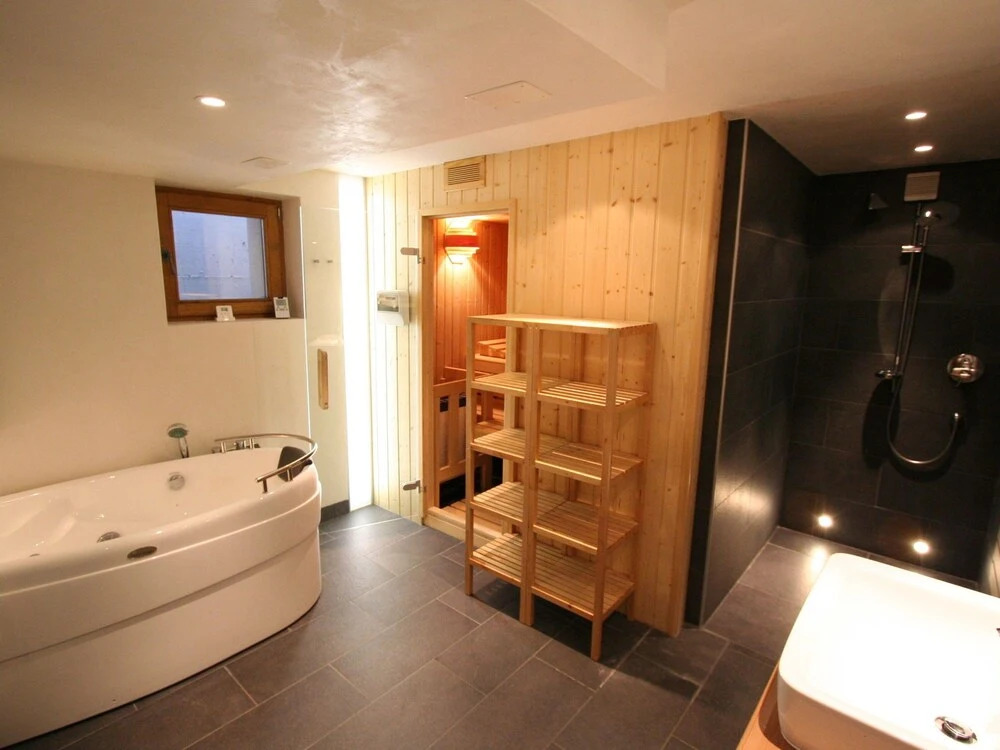 Comfortable and Luxurious Chalet With View on the Mont Blanc