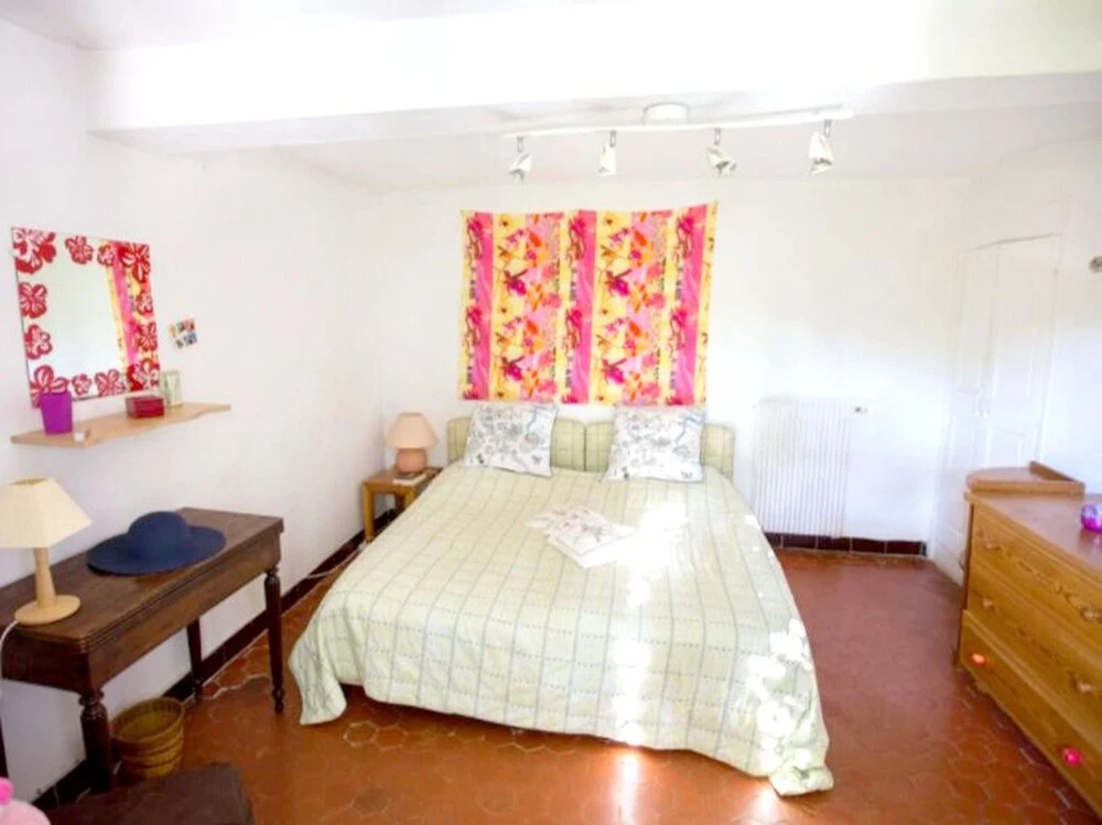 Property With 5 Bedrooms in Mouans-sartoux, With Wonderful Mountain Vi