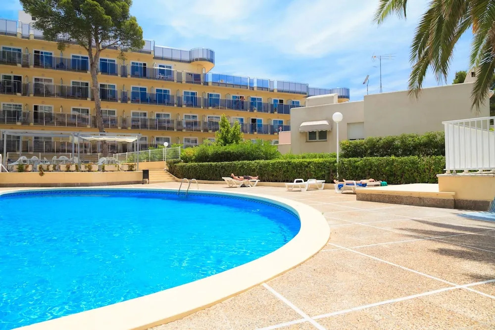 602 Cala Forn Salou Side sea Views w Direct Access to the Beach