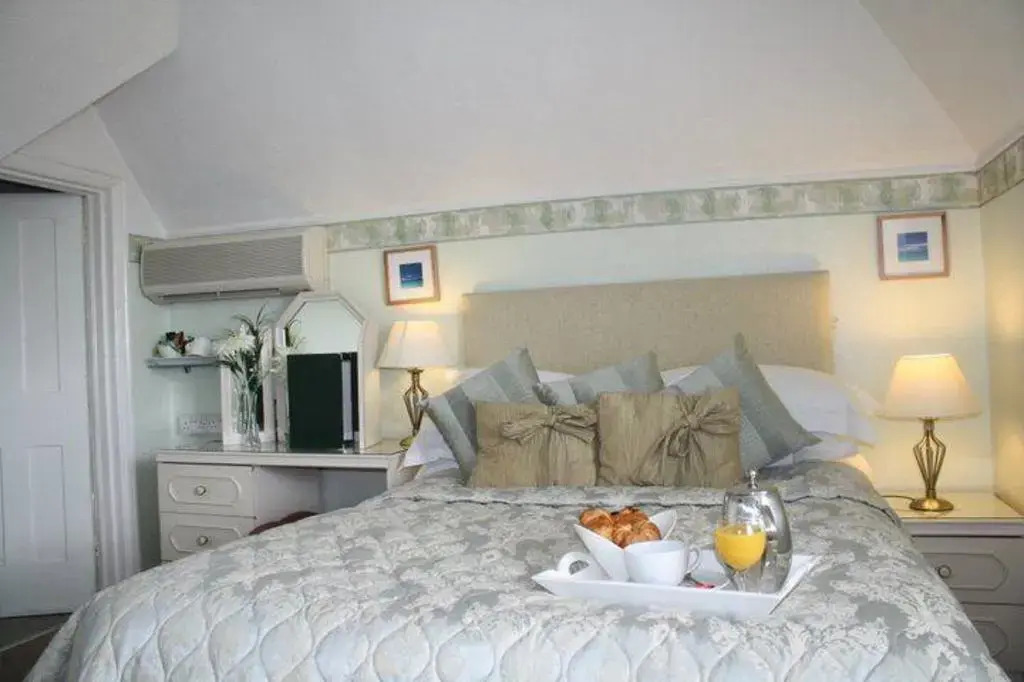 Grosvenor Lodge Guest House