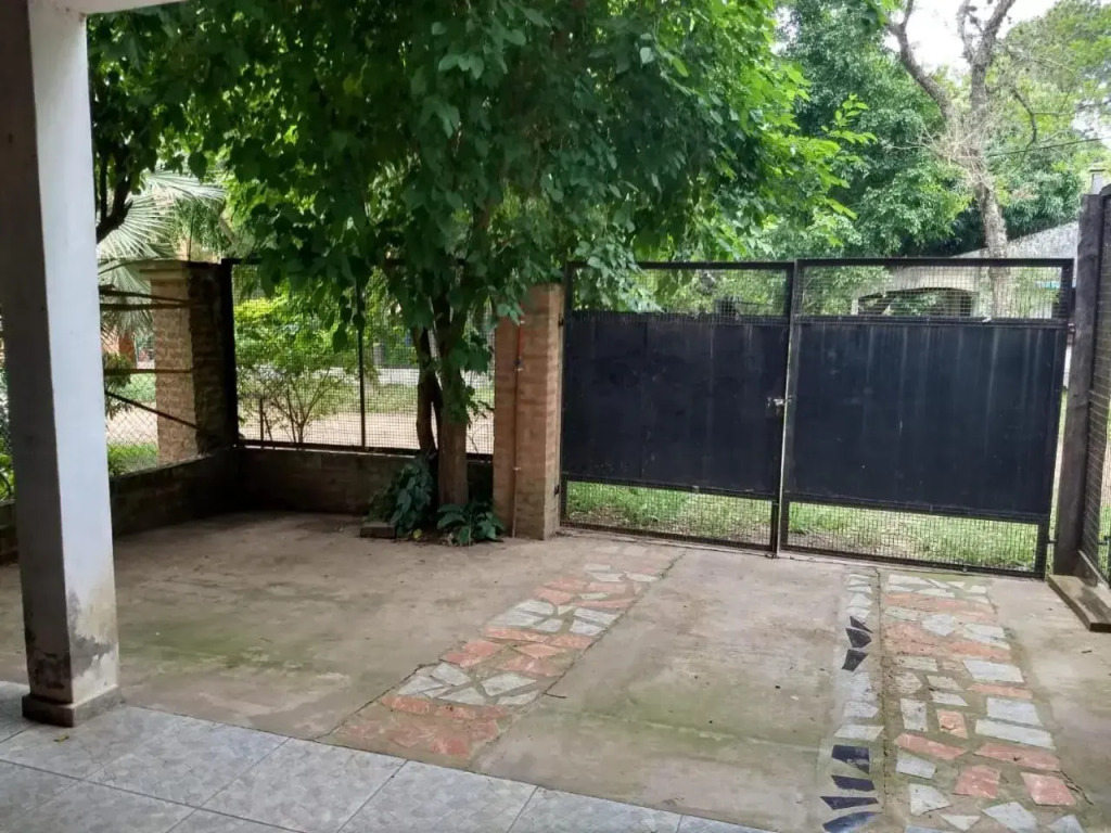 La Tribu