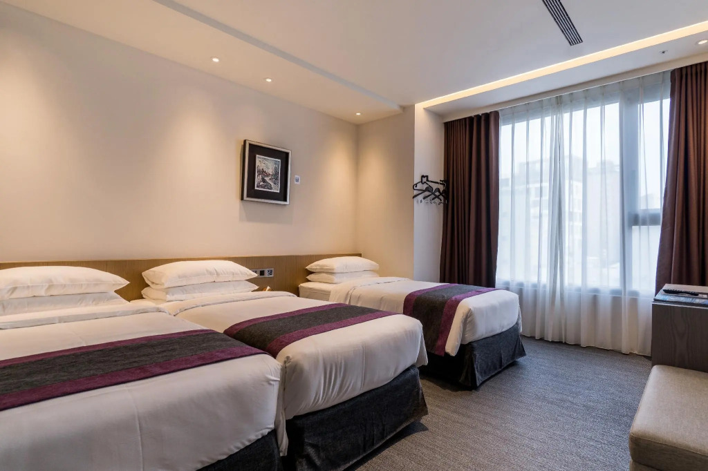 Royal Roi Hotel