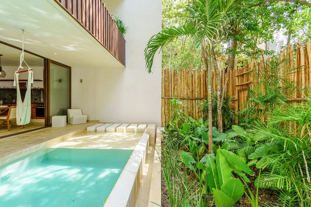 Jungle Luxury in Private Residential Area & Stunning Rooftop by Stella Rentals