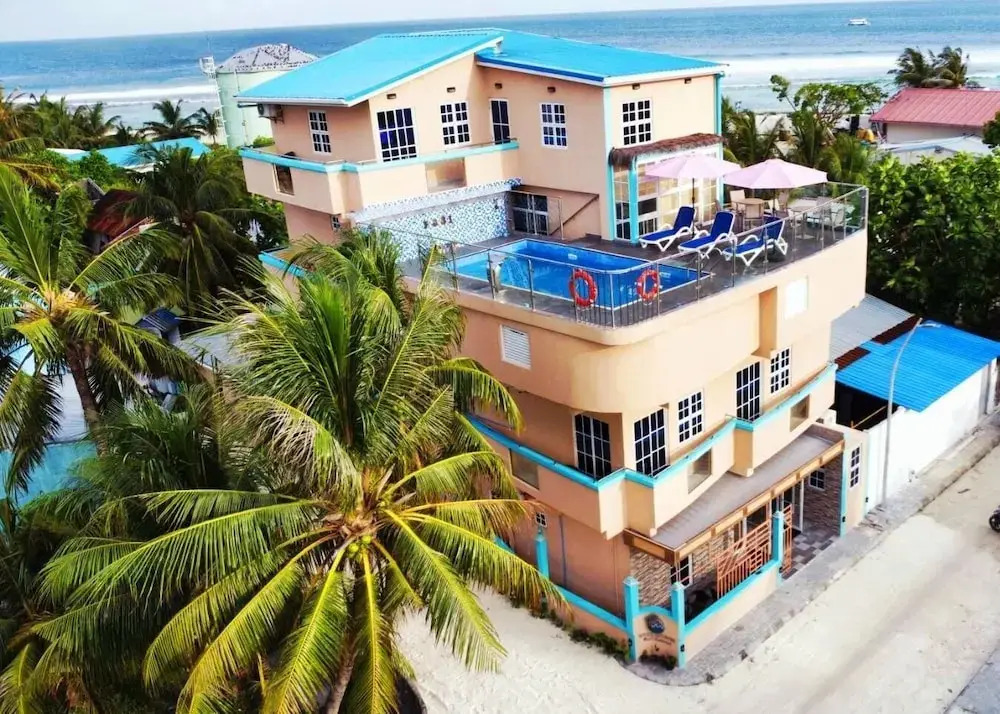 Breeze Haven Surf Retreat