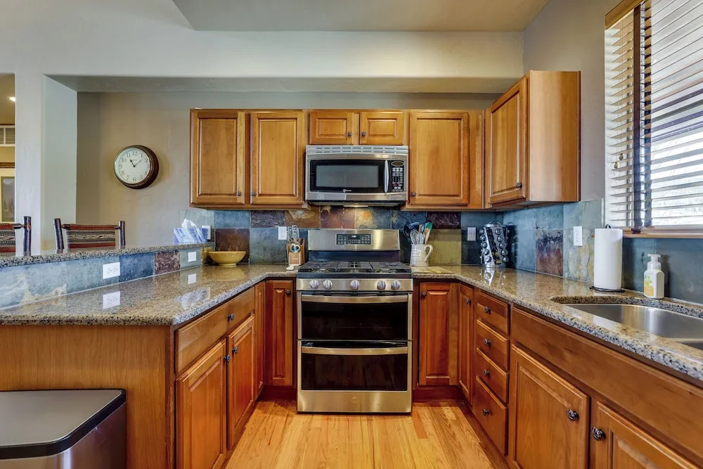1 Mi to Granby Ranch: Mtn Home w/ Deck