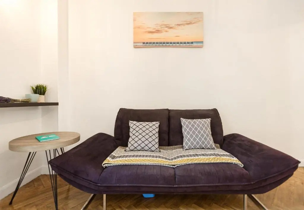 Amazing 1 Bedroom Loft in Nice City Centre Seafront