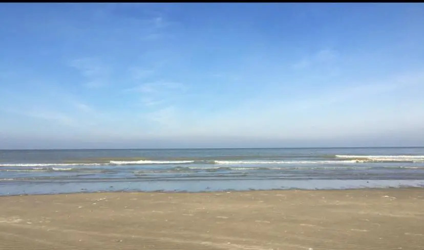 Luminous Apartment 2 minutes walk from beach 2 bedrooms 5pers