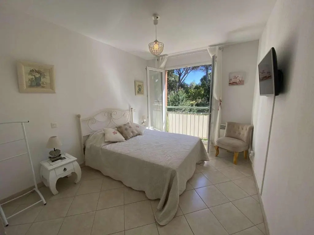 Appartement Sainte-Maxime, 2 pièces, 4 personnes - FR-1-226-441