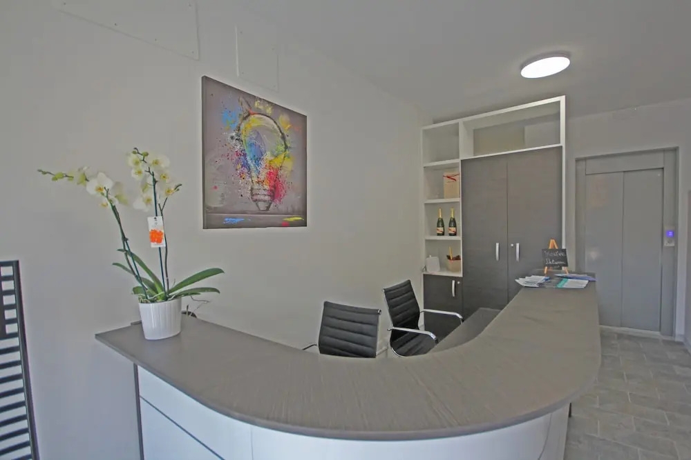Diamond Apartments