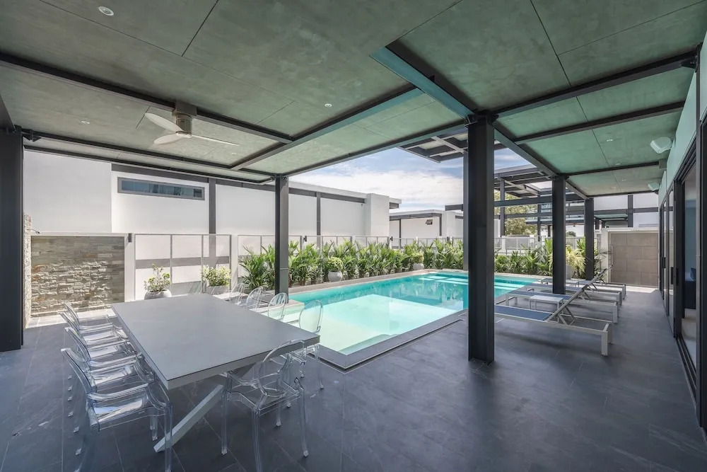 Trendy LoftStyle Eco Pool Villa Sunset 7