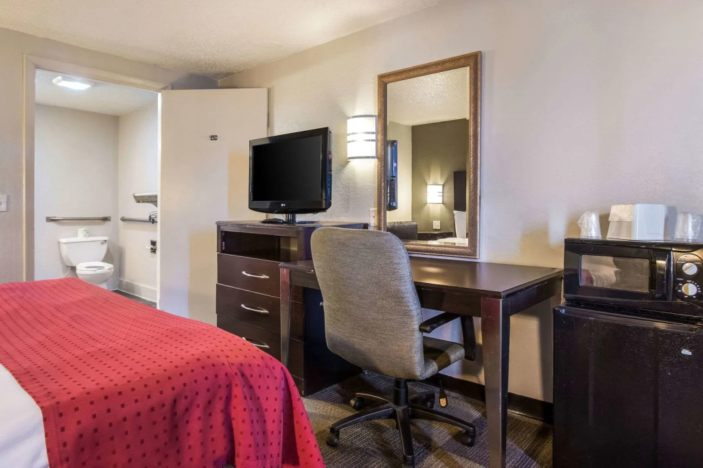 Rodeway Inn