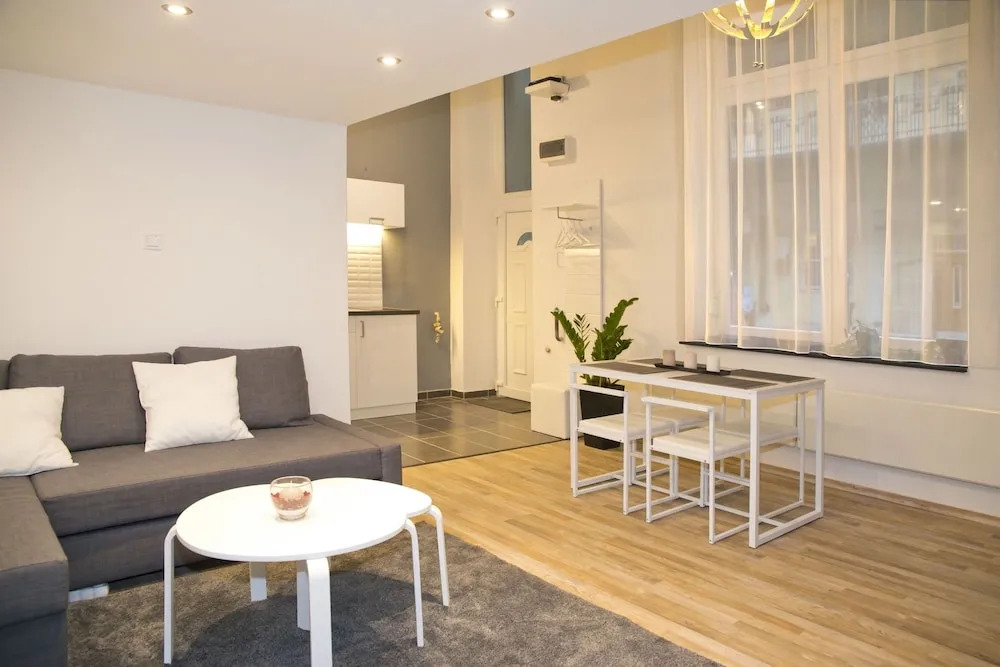 BPM-Fancy Apartment of Budapest