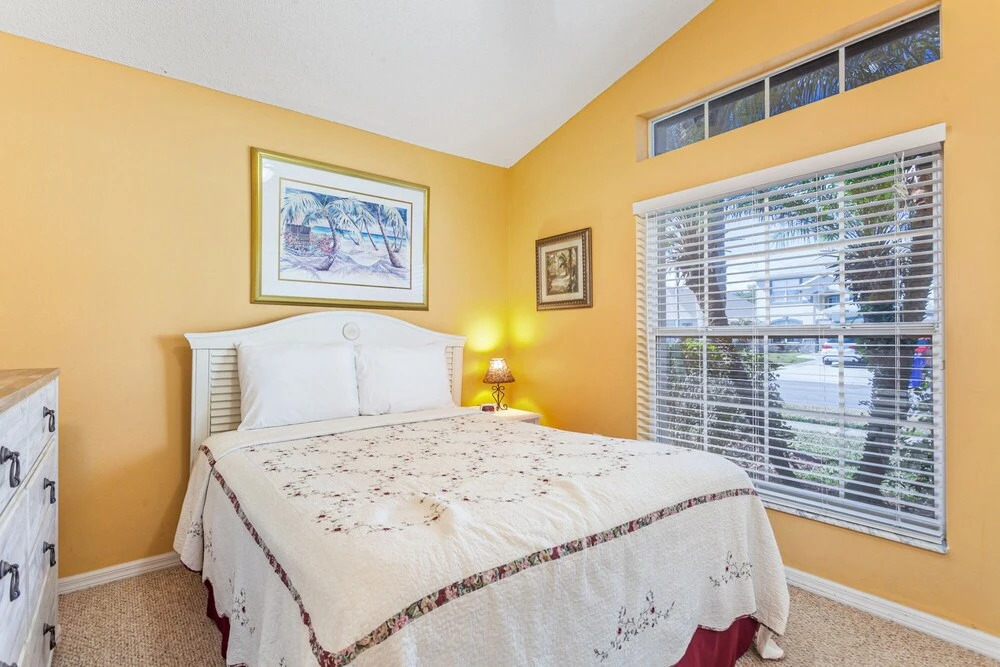 Eagle Pointe-ru1105