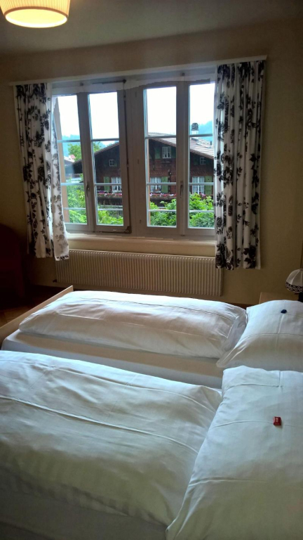 Alpenrose Hotel and Gardens