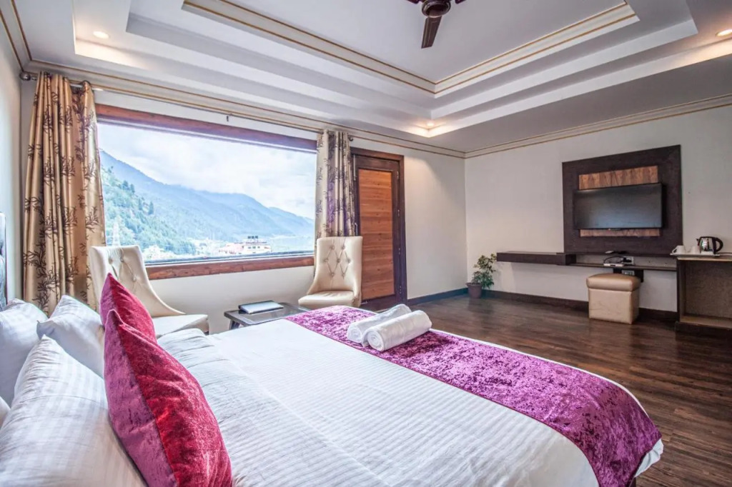 Snow Bloom Resort