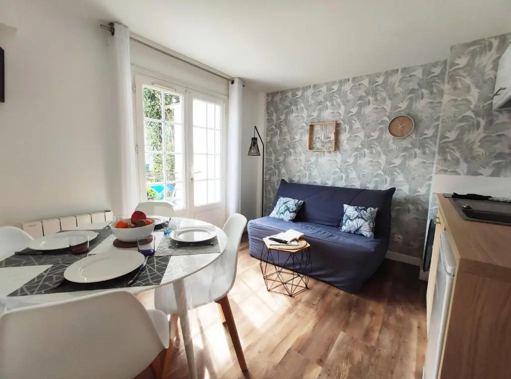 Charmant T2 Proche Plage Avec Terrasse Privative