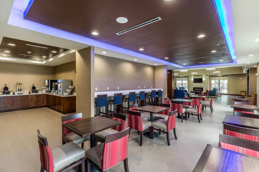 Comfort Suites Houston I-45 North