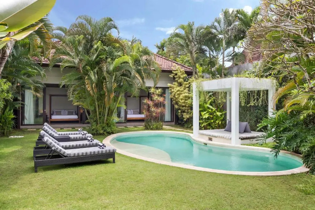 Villa Alice by Villa Finder