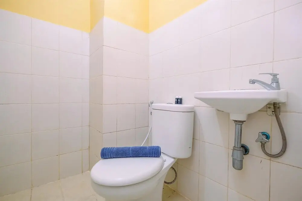 Homey And Minimalist 2Br At Bogor Valley Apartment