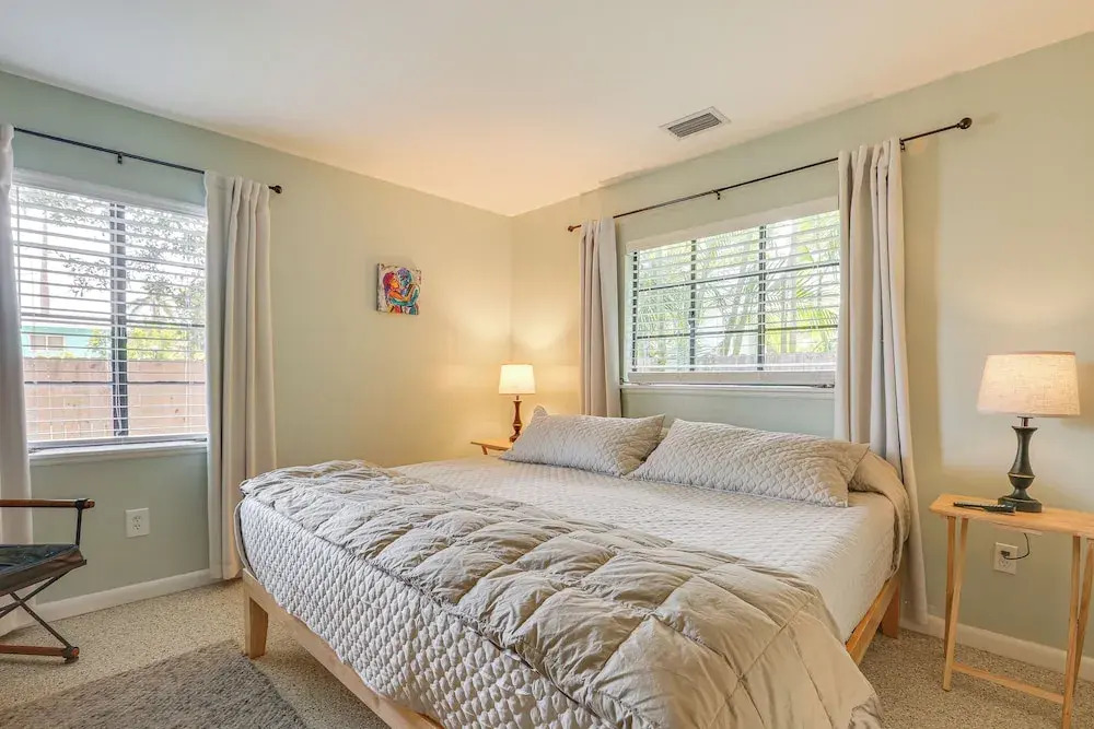 3 Mi to Dtwn Fort Myers: Apt w/ Outdoor Space
